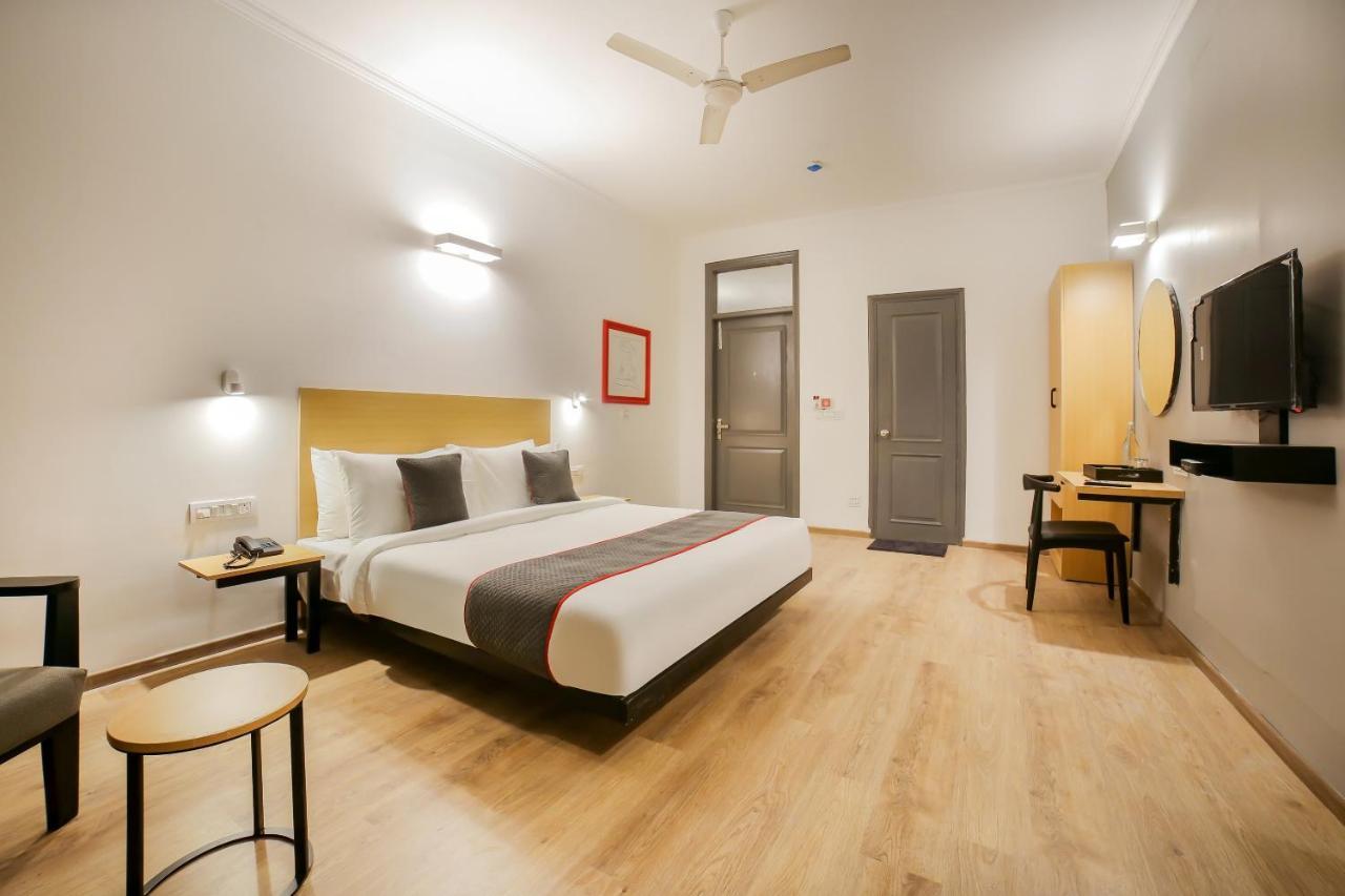 Townhouse 330 Dlf Phase-2 Near Leisure Valley Park Gurgaon Eksteriør billede