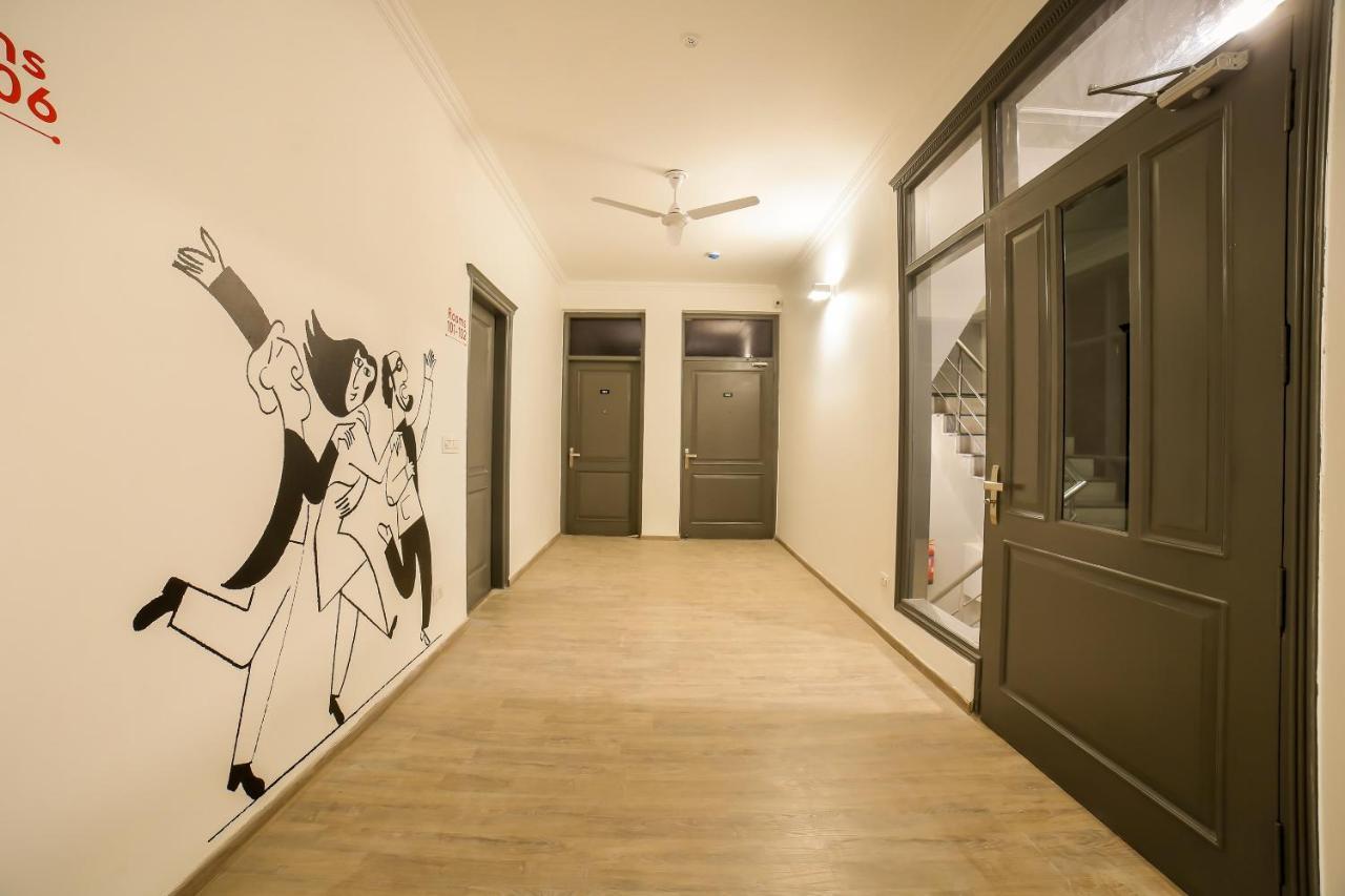Townhouse 330 Dlf Phase-2 Near Leisure Valley Park Gurgaon Eksteriør billede