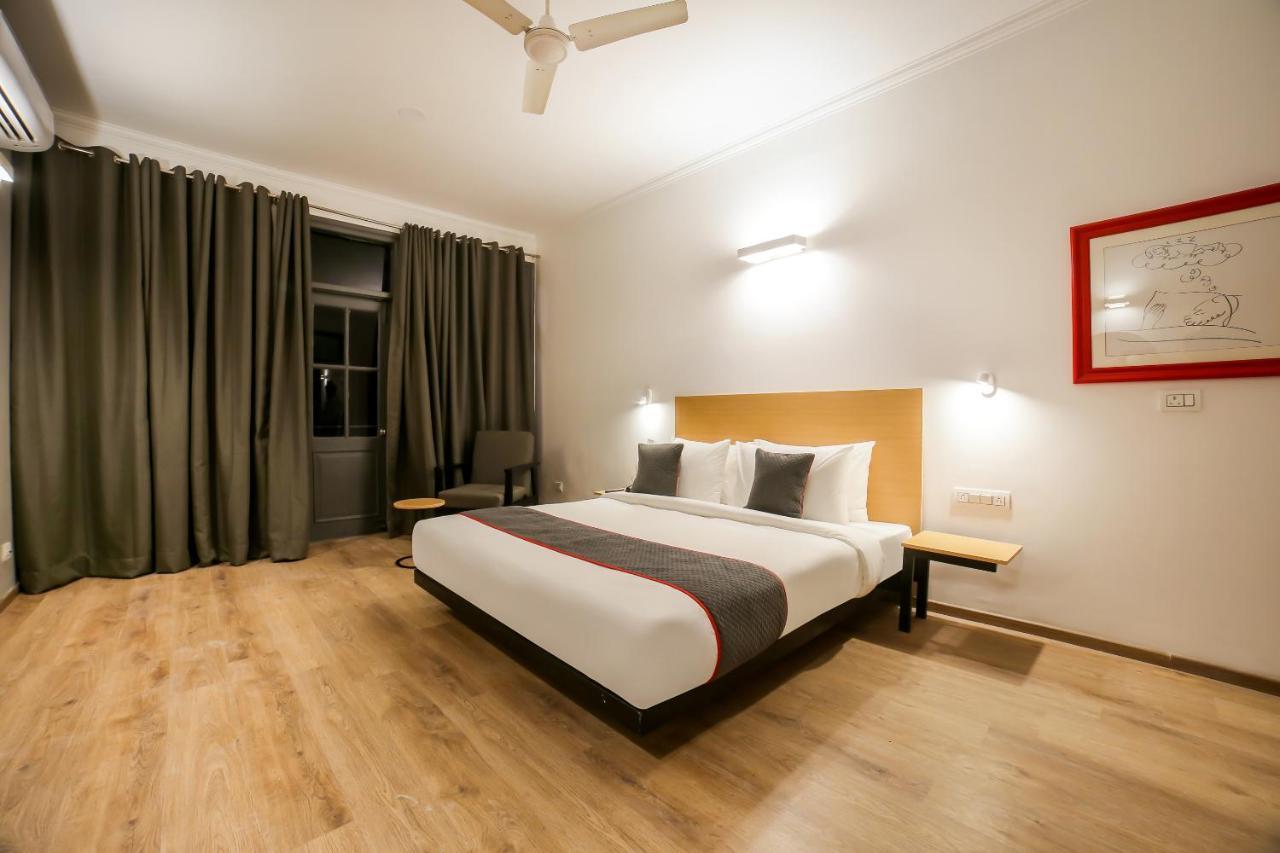 Townhouse 330 Dlf Phase-2 Near Leisure Valley Park Gurgaon Eksteriør billede