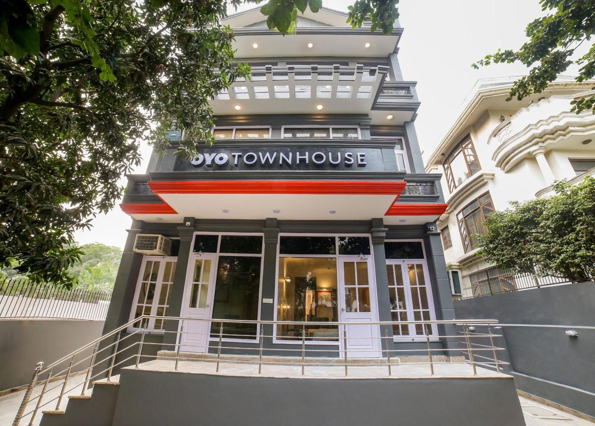 Townhouse 330 Dlf Phase-2 Near Leisure Valley Park Gurgaon Eksteriør billede