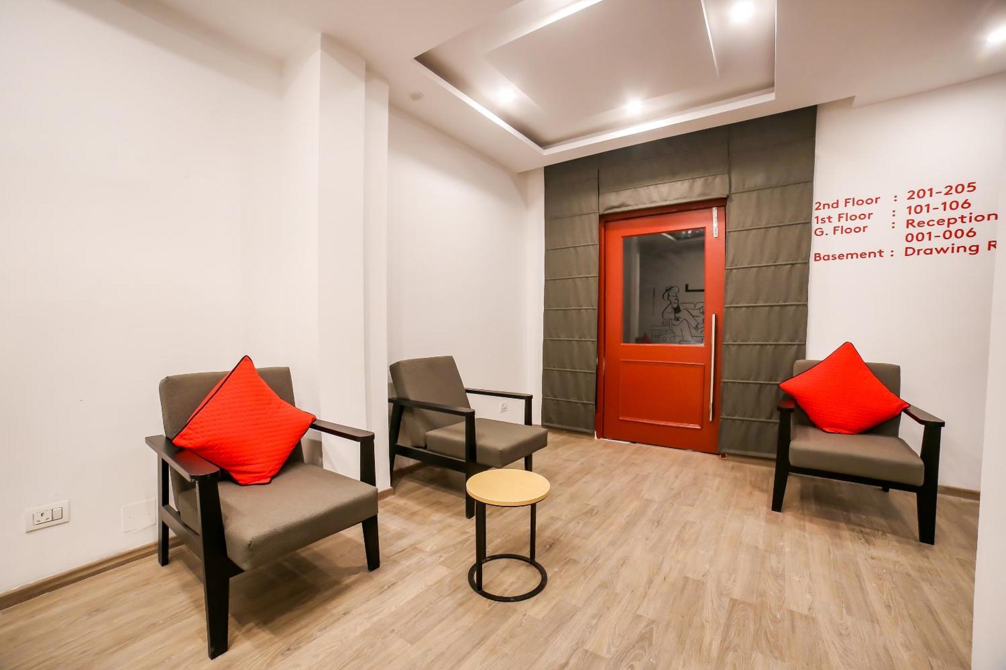 Townhouse 330 Dlf Phase-2 Near Leisure Valley Park Gurgaon Eksteriør billede