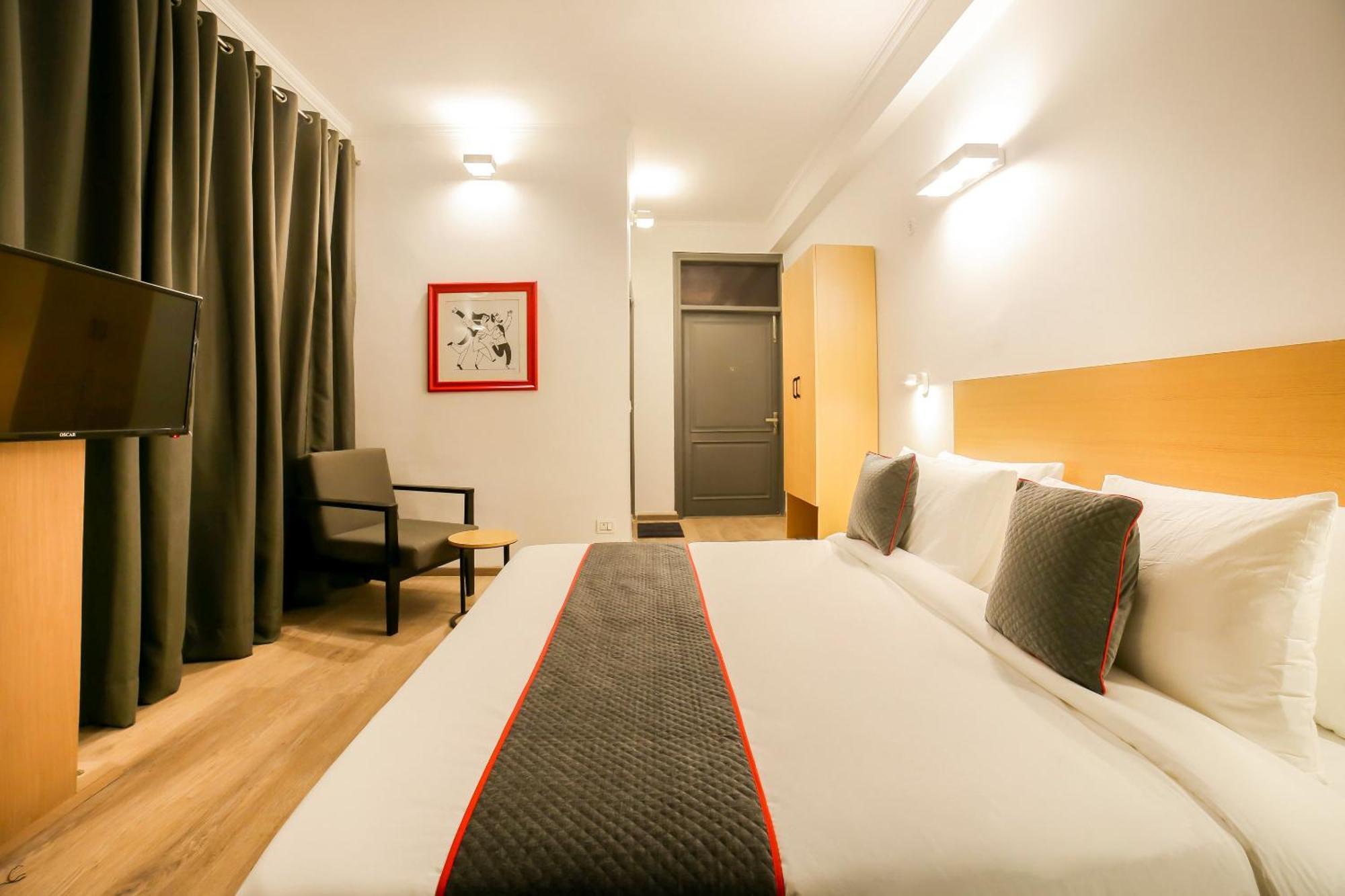 Townhouse 330 Dlf Phase-2 Near Leisure Valley Park Gurgaon Eksteriør billede
