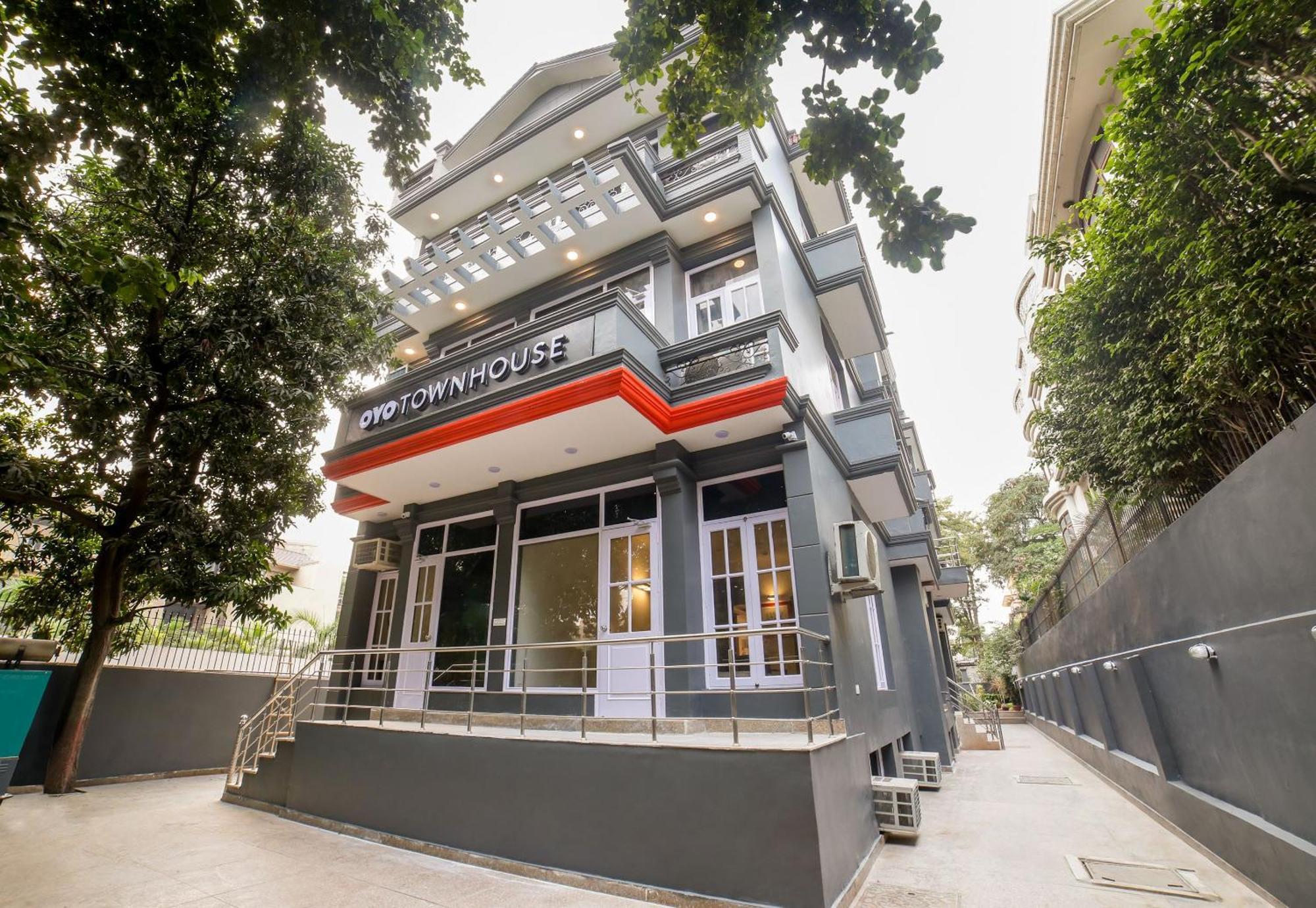 Townhouse 330 Dlf Phase-2 Near Leisure Valley Park Gurgaon Eksteriør billede