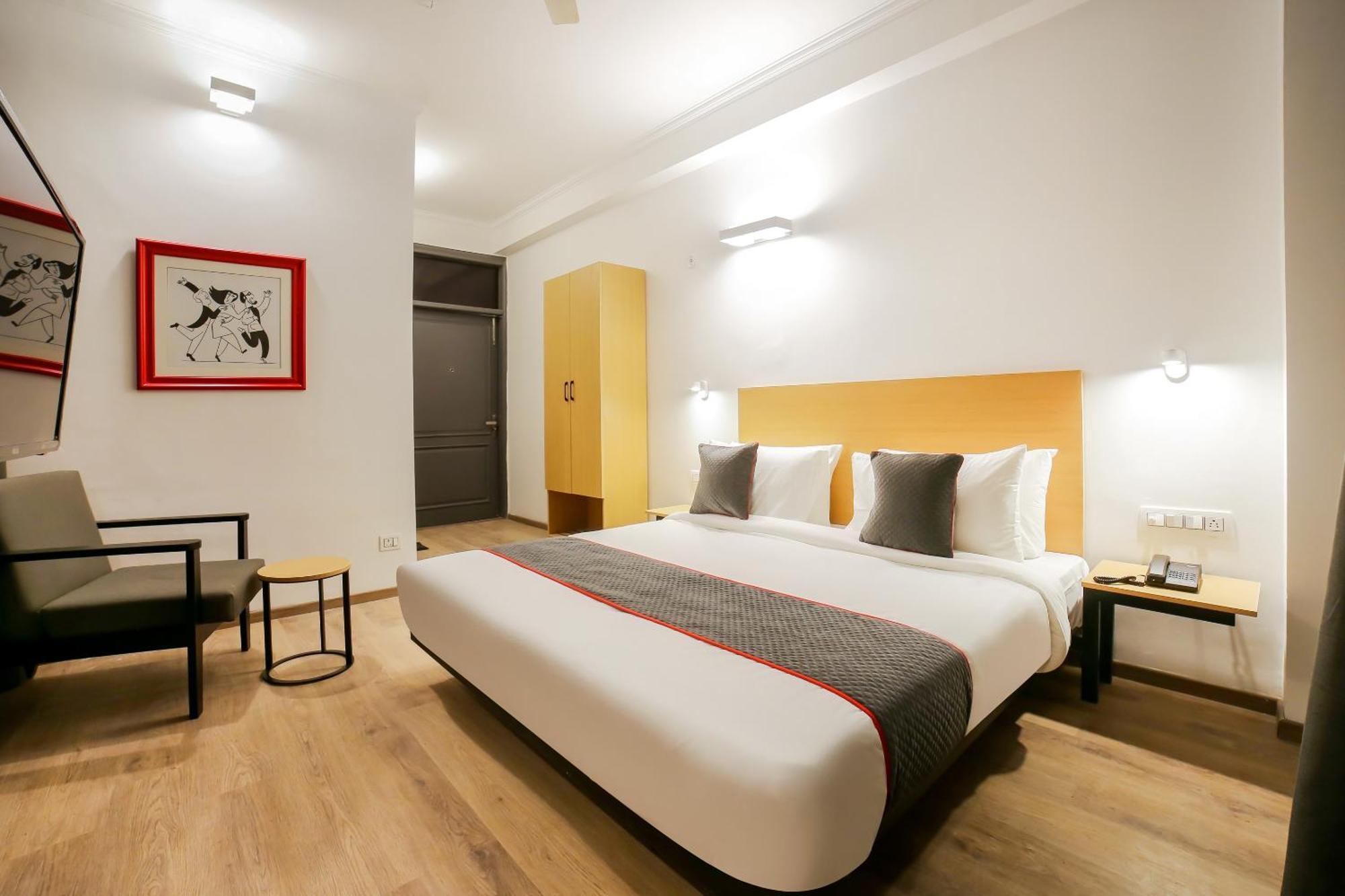 Townhouse 330 Dlf Phase-2 Near Leisure Valley Park Gurgaon Eksteriør billede